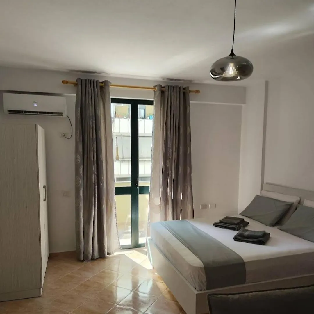 Apartment For Daily Rent Влёра 0*,  Албания